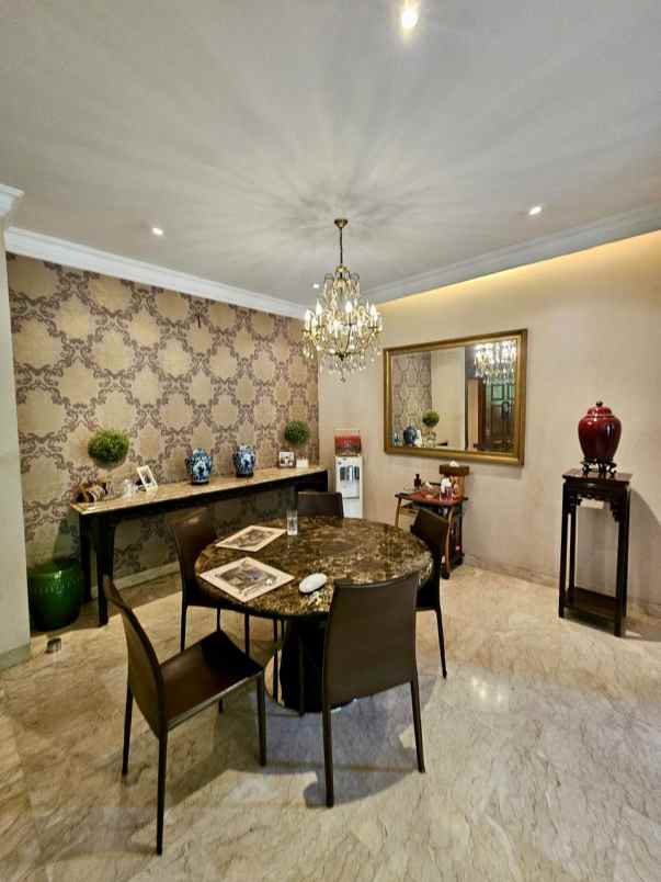 dijual rumah jl suryo senopati rawa