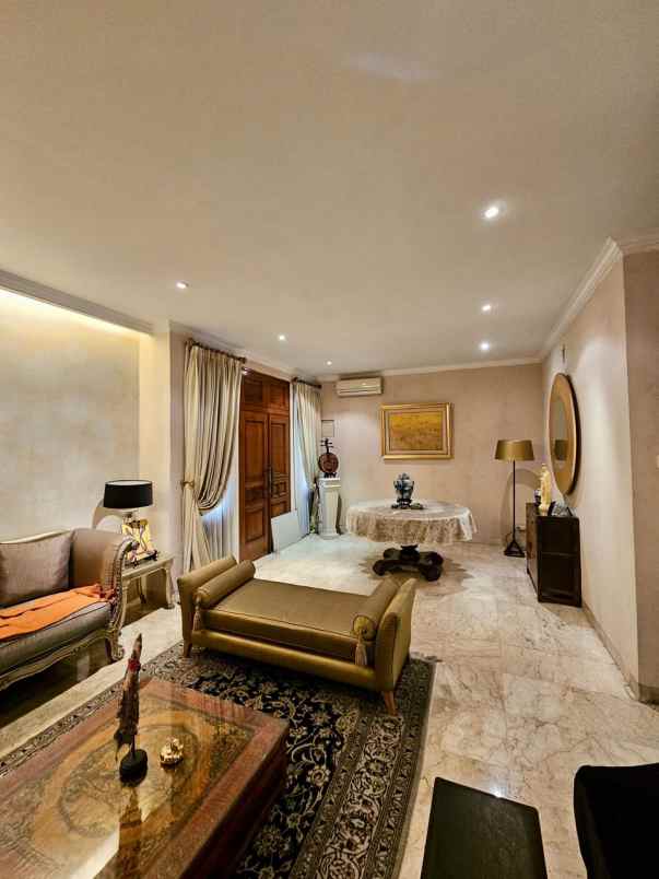 dijual rumah jl suryo senopati rawa