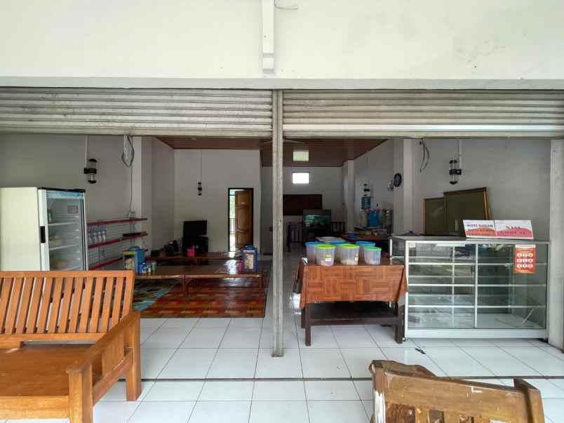 dijual rumah jl terusan kapten halim