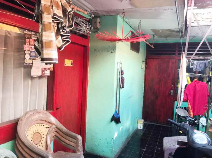 dijual rumah jl ulujami raya gang palm