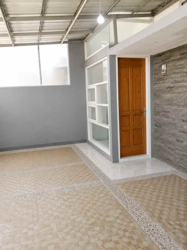 dijual rumah jln saung bandrek lengkong