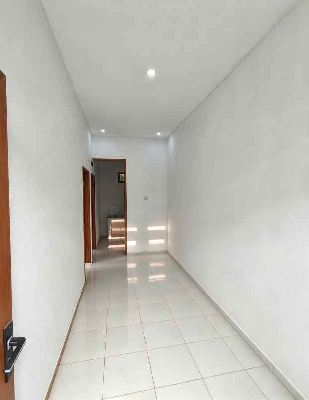 dijual rumah jln tanjungsari cangkuang