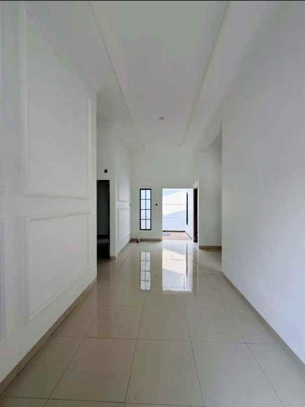dijual rumah kadirojo 2