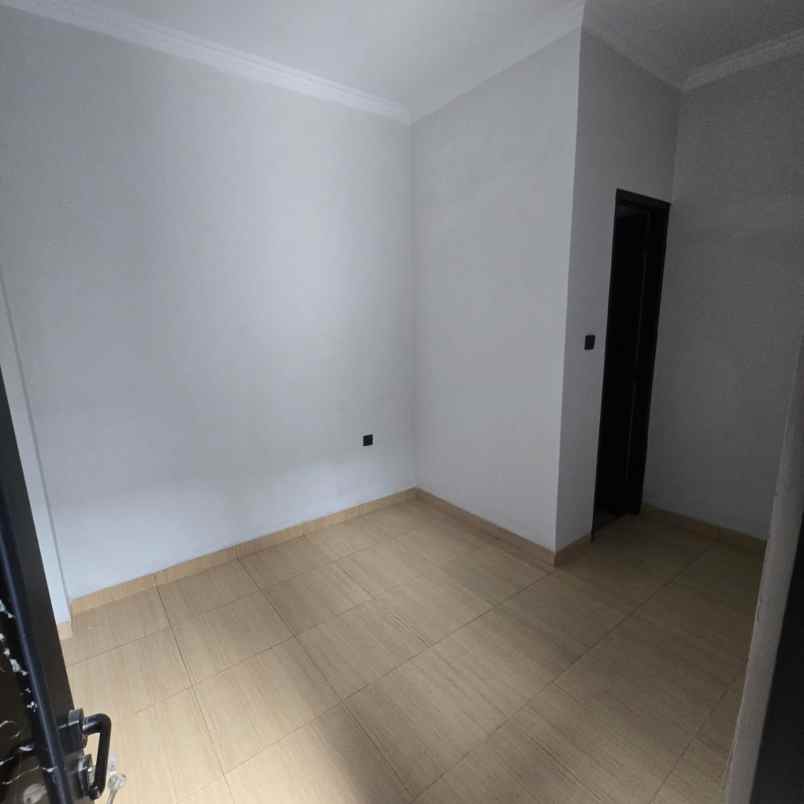 dijual rumah kaliurang km 6