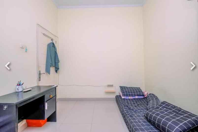 dijual rumah karang tengah townhouse