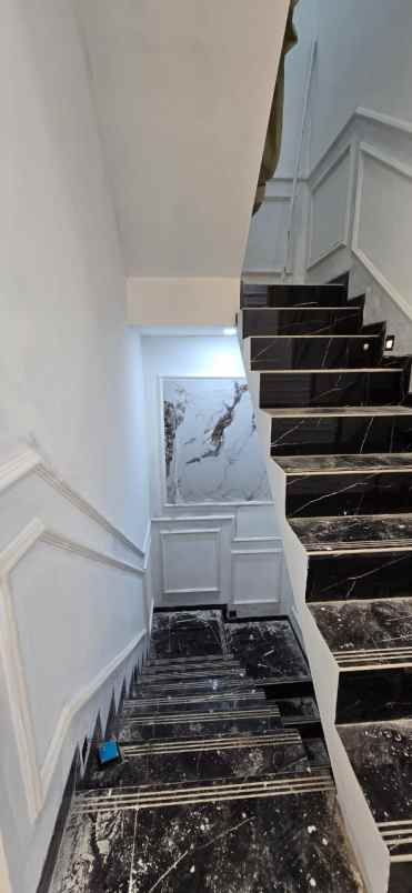 dijual rumah kavling ui beji depok