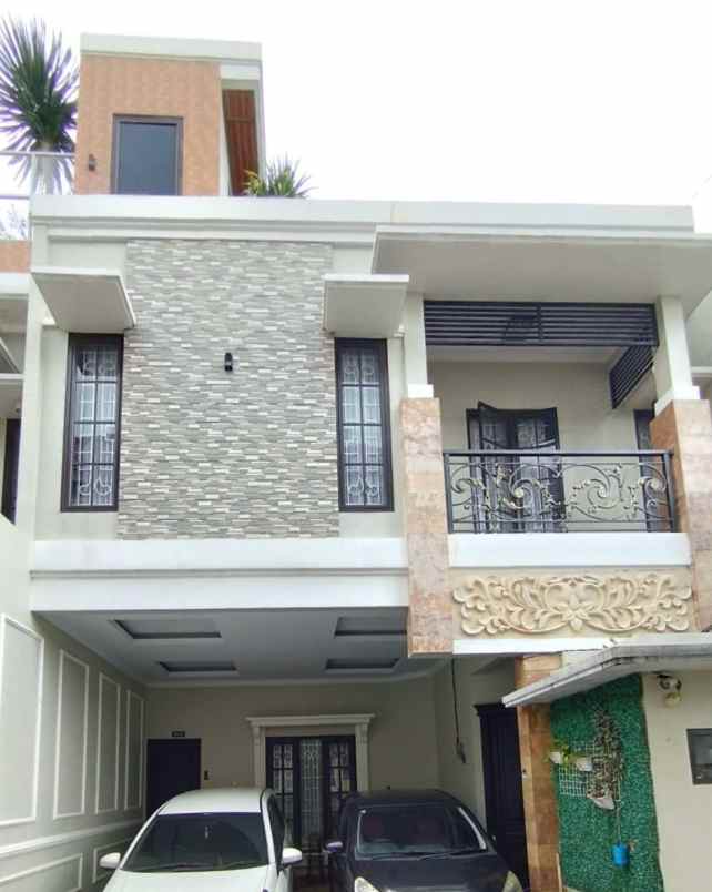 dijual rumah kebagusan