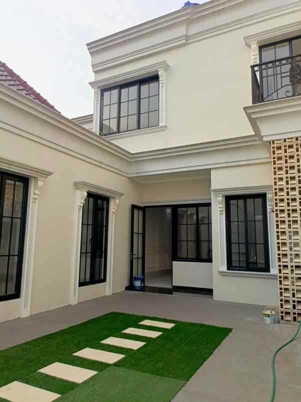 dijual rumah kebon jeruk jakbar