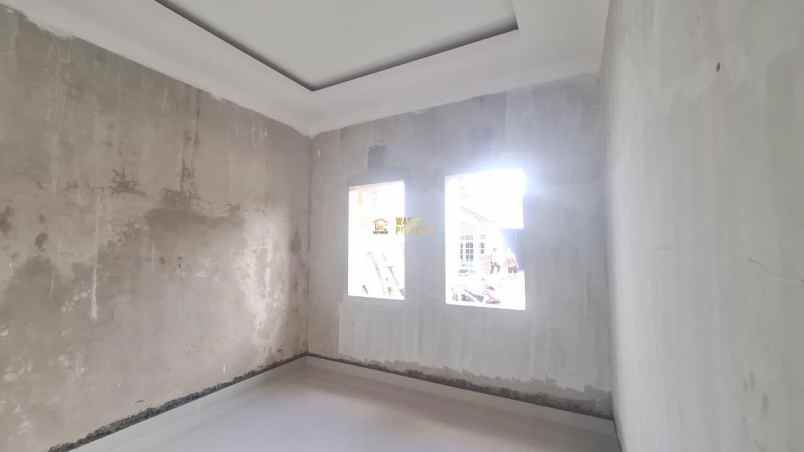 dijual rumah kebondalem prambanan