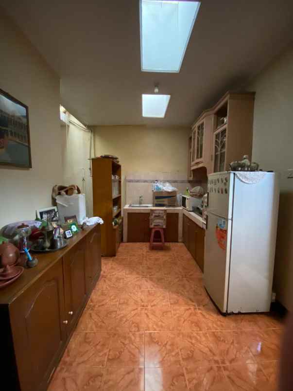 dijual rumah kec cimahi utara