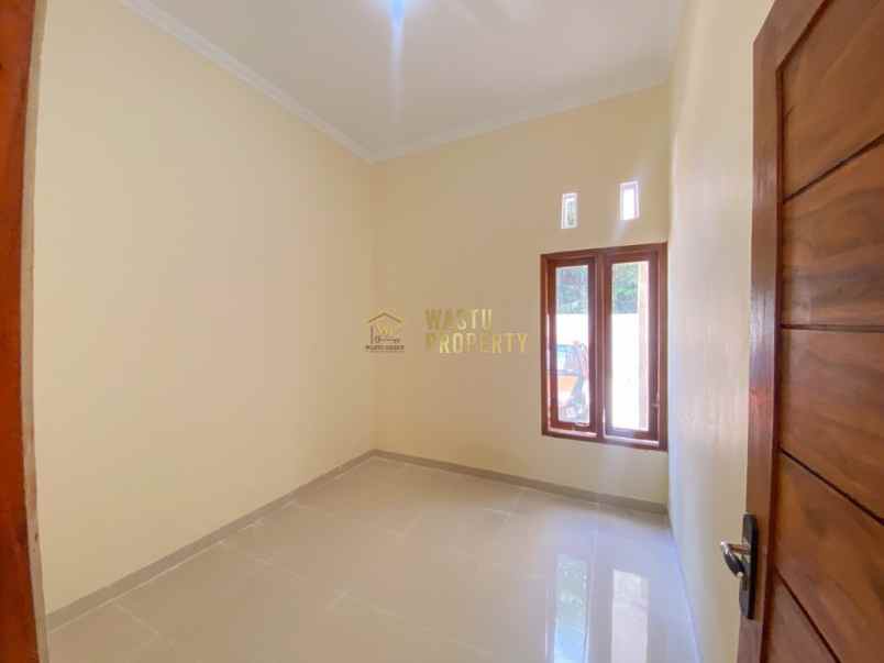 dijual rumah kec moyudan kab sleman