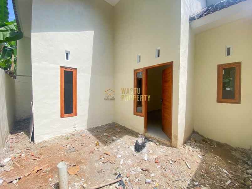 dijual rumah kec moyudan kab sleman