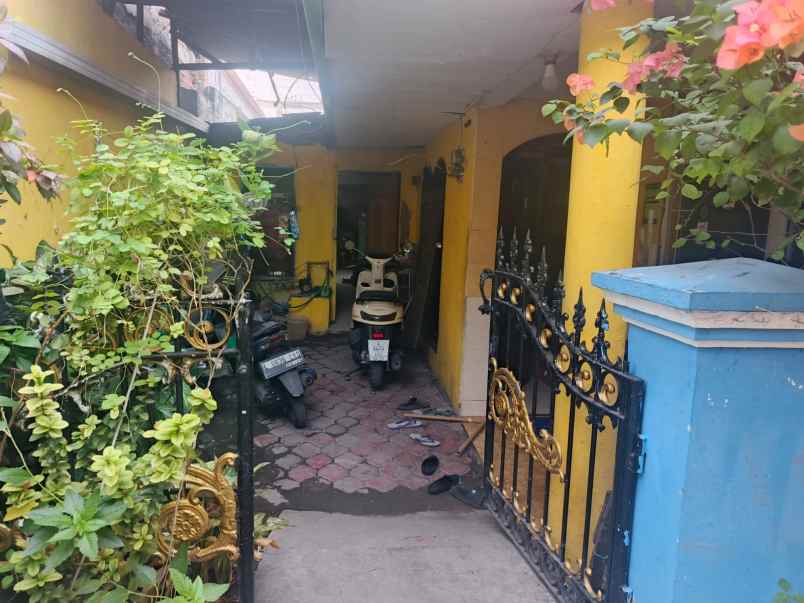 dijual rumah kedung mangu kel sidotopo
