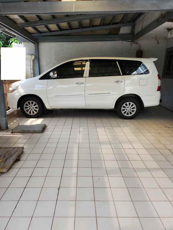 dijual rumah kelapa cengkir kelapa gading