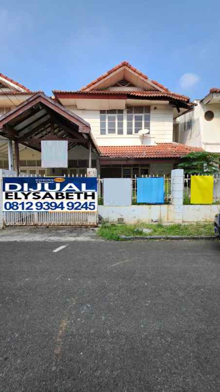 dijual rumah kelapa gading