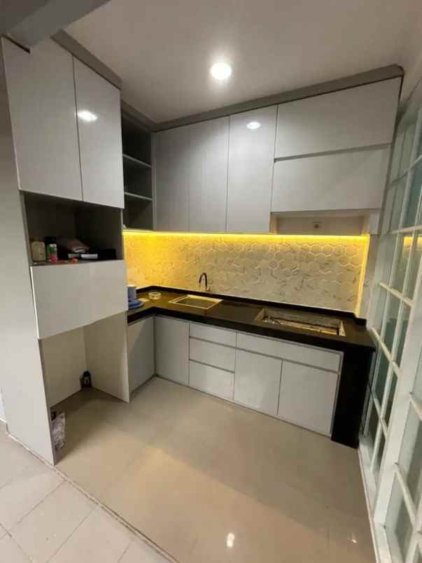 dijual rumah kemang pratama 2 rawalumbu