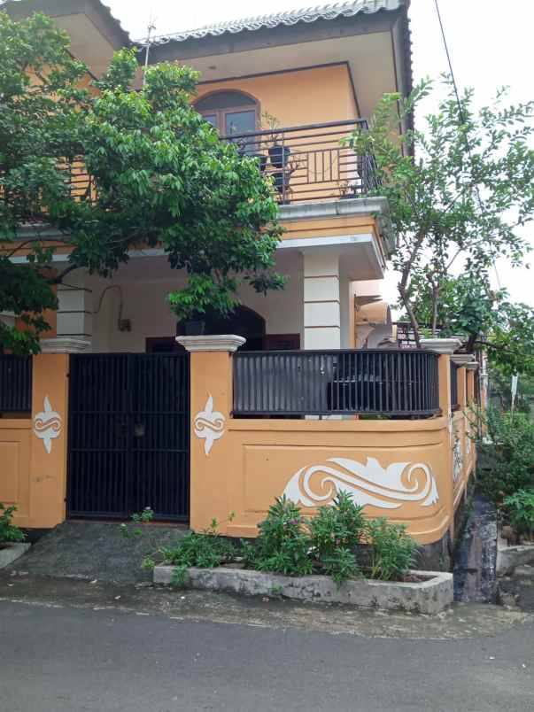 dijual rumah kemang pratama 2 rawalumbu