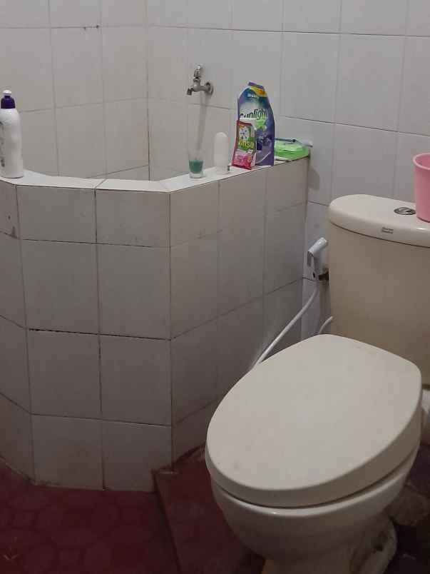 dijual rumah ketileng