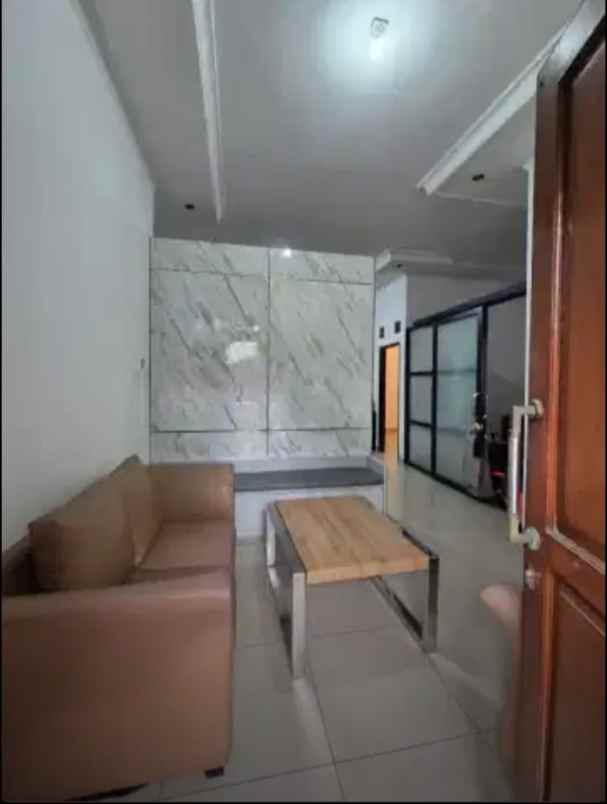 dijual rumah kiara sari asri buahbatu