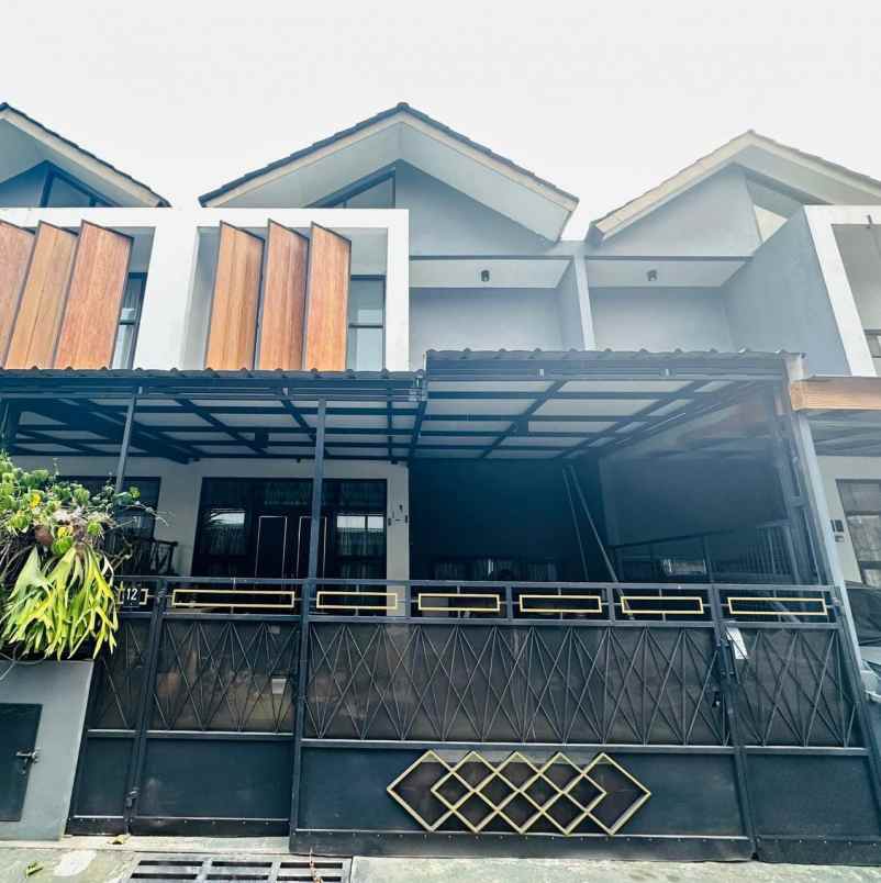 dijual rumah komplek butik panyileukan