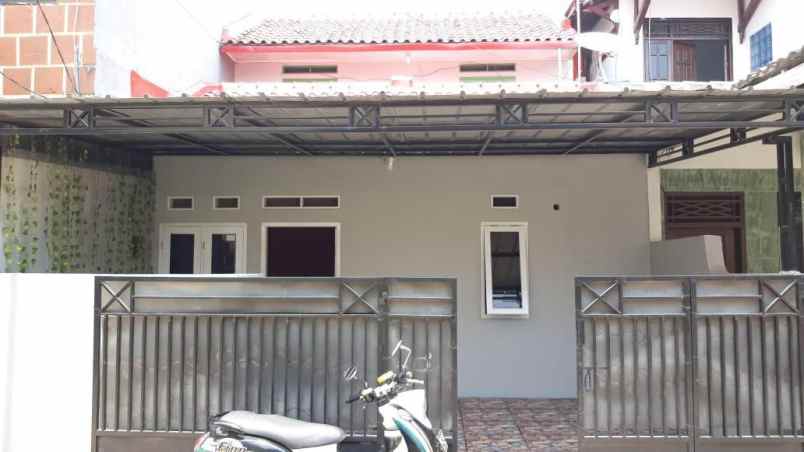 dijual rumah komplek ciceri permai