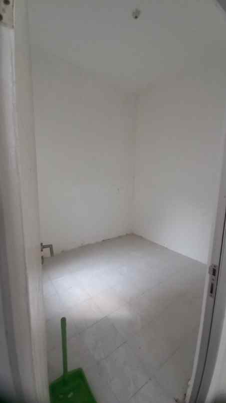 dijual rumah komplek citraland cluster davida