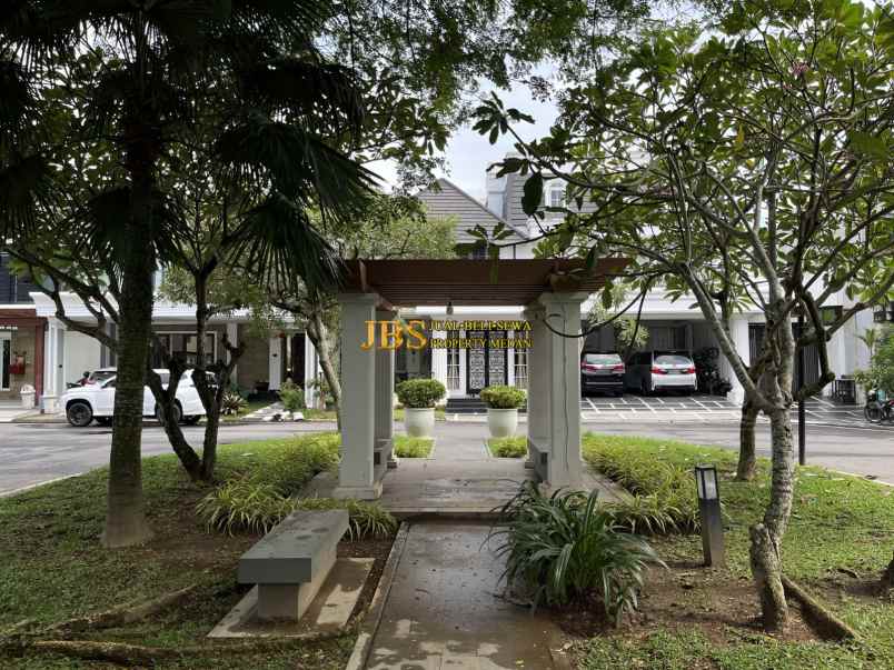 dijual rumah komplek citraland gama