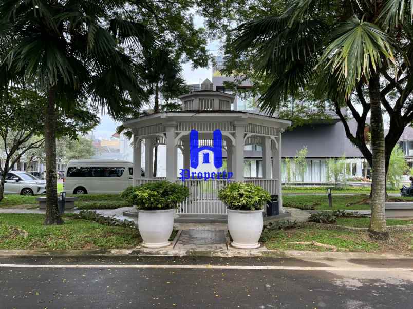 dijual rumah komplek citraland gama