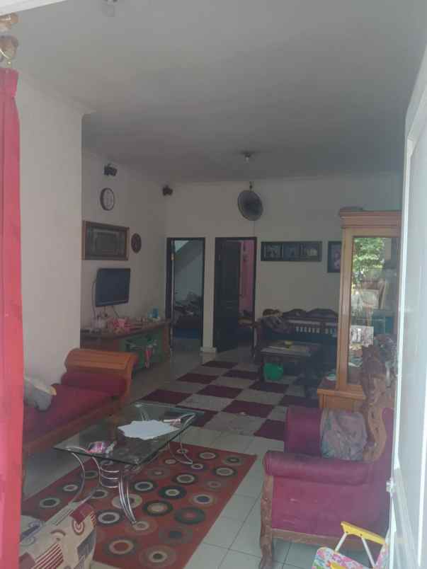 dijual rumah komplek mitra dago