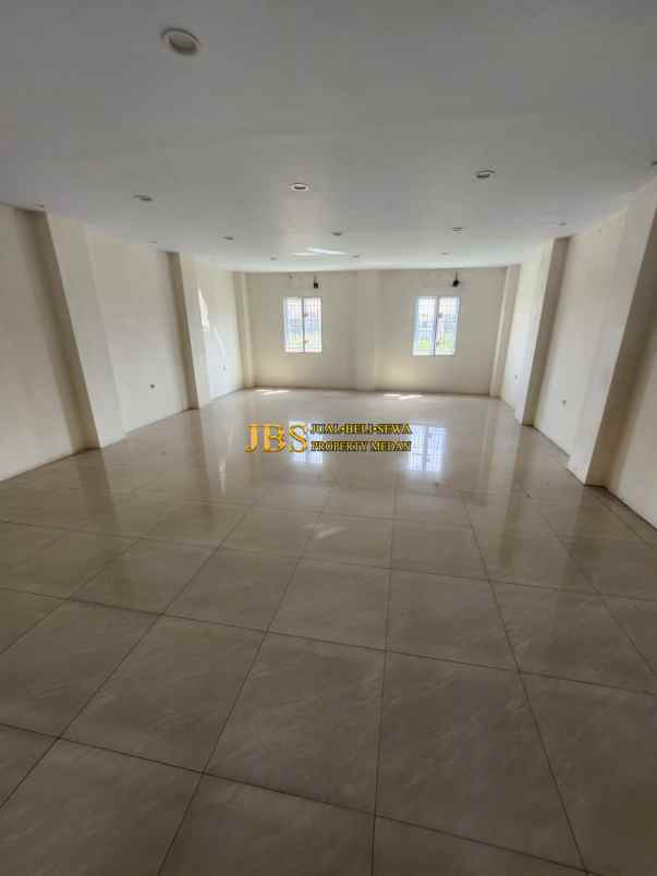 dijual rumah komplek mutiara palace