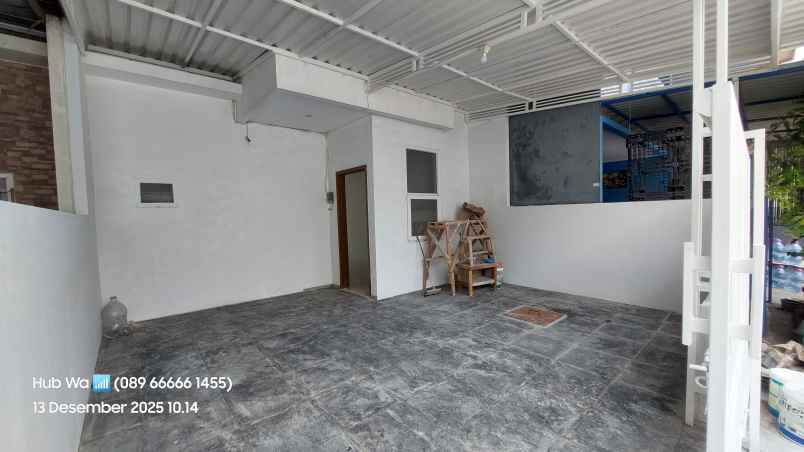 dijual rumah komplek perumahan duta