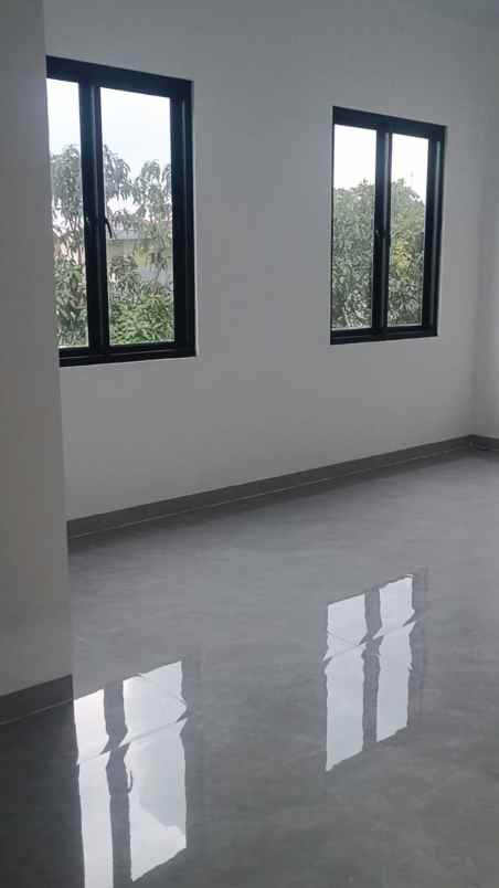 dijual rumah kota harapan indah bekasi