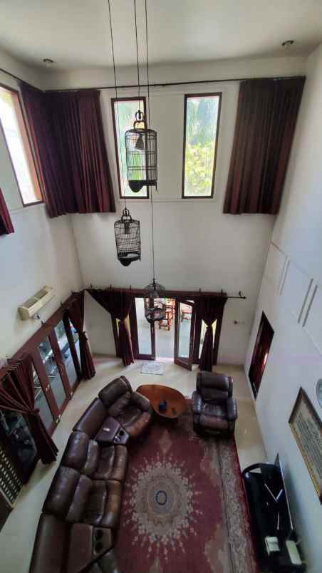 dijual rumah kota wisata cibubur