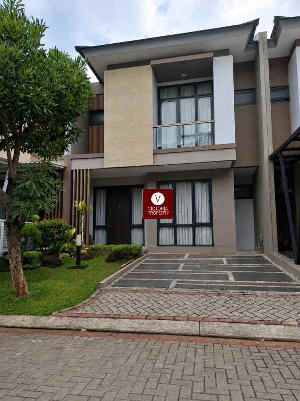 dijual rumah kota wisata cibubur