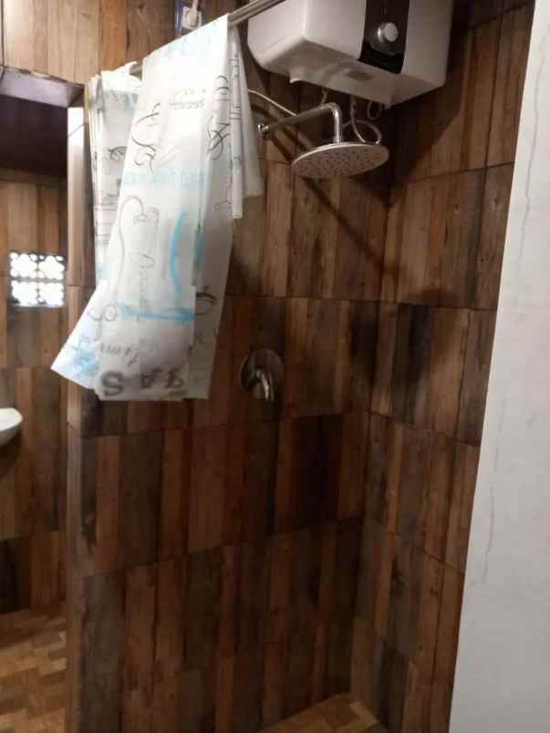 dijual rumah kuta selatan