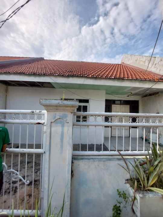 dijual rumah larangan megah asri