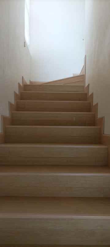 dijual rumah lavon swan city tangerang