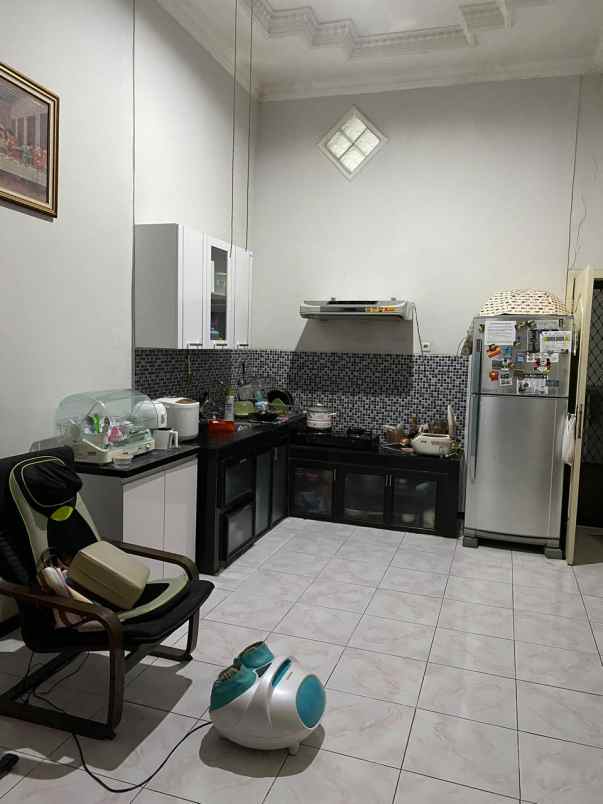 dijual rumah lebak jaya utara 3