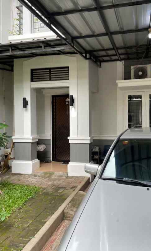 dijual rumah legoso pisangan ciputat