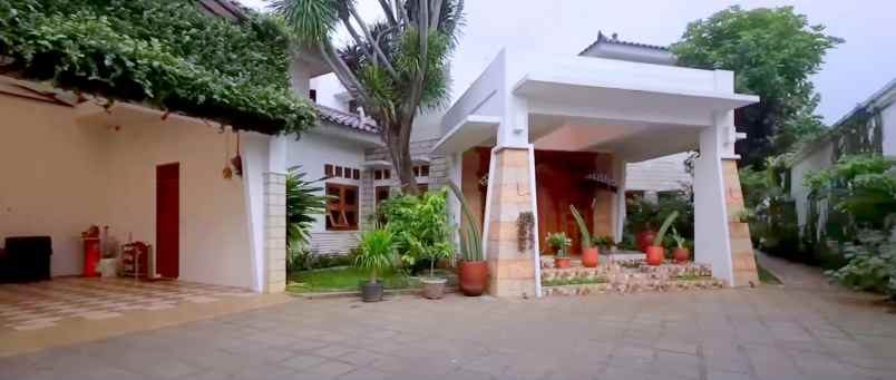 dijual rumah lenteng agung