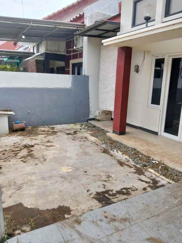 dijual rumah lokasi sulfat kota malang