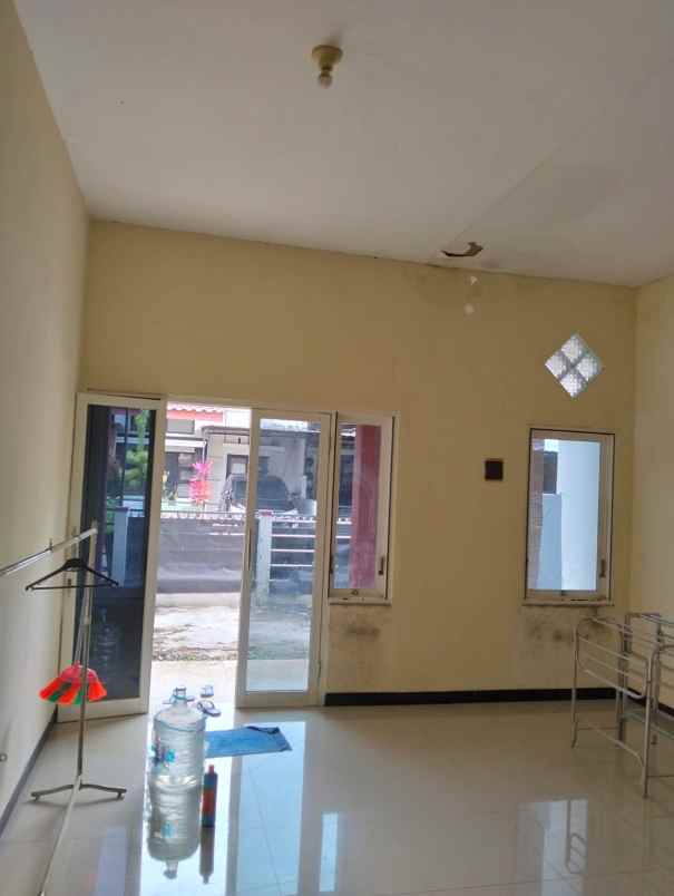 dijual rumah lokasi sulfat kota malang