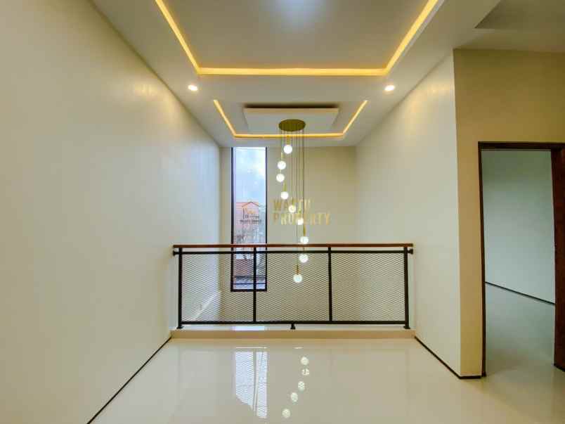 dijual rumah maguwoharjo sleman