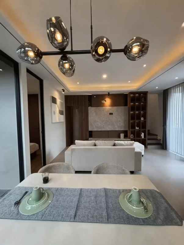 dijual rumah maguwpharjo