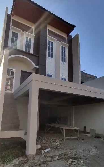 Dijual Rumah Mewah Makassar Kota Sekitar Jalan Letjen Hertasning