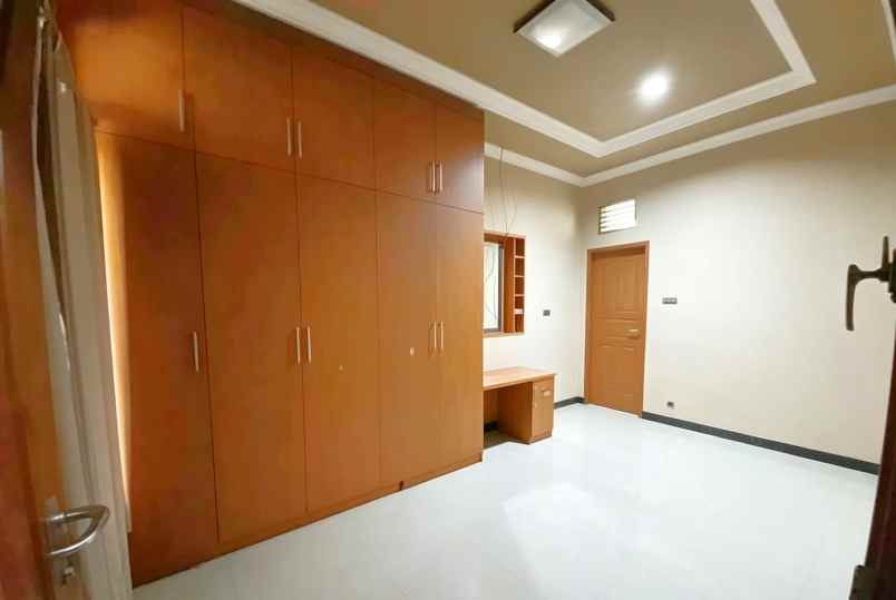 dijual rumah malaka country pondok kopi