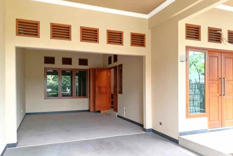 dijual rumah malaka country pondok kopi