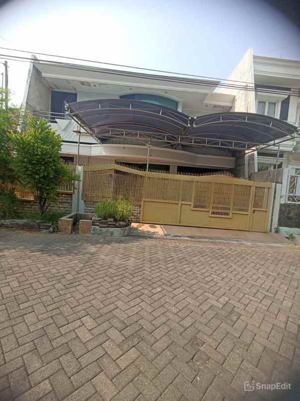 dijual rumah manyar kertoadi