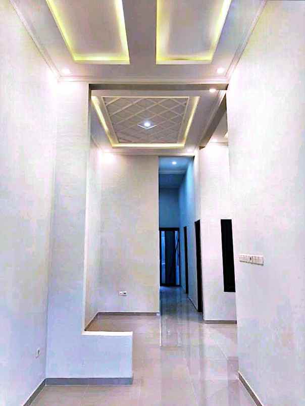 dijual rumah masangan kulon