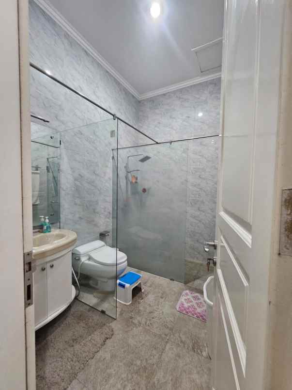 dijual rumah mewah di citra grand cibubur